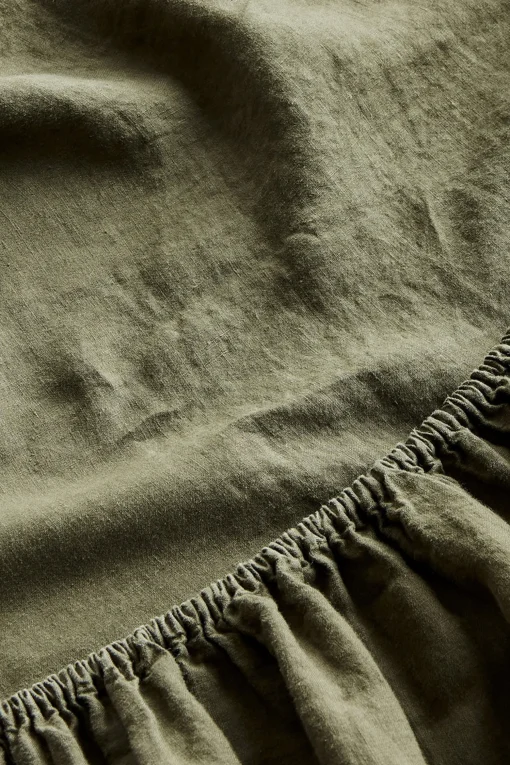 Hanna Hygge                        Fitted Sheet