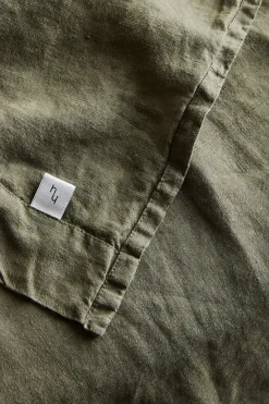 Hanna Hygge                        Flat Sheet