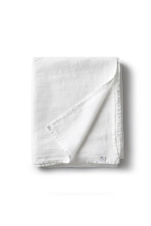 Hanna Hygge                        Tablecloth White