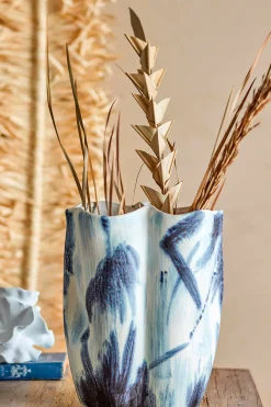 Husk Elira Vase - Black