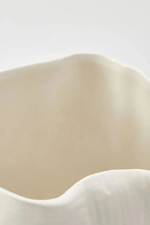Husk Umi Vase - Ivory